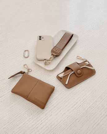 Camel Ziggy Accessory Bundle