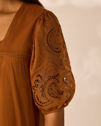 Thorn Dress Cigar