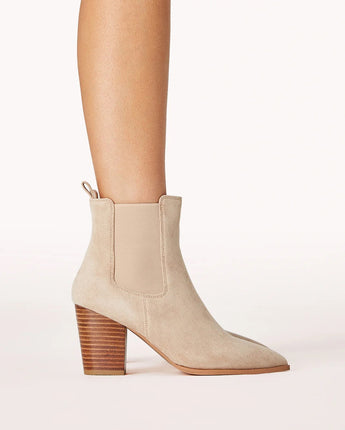Baylor Boot Biscuit Suede