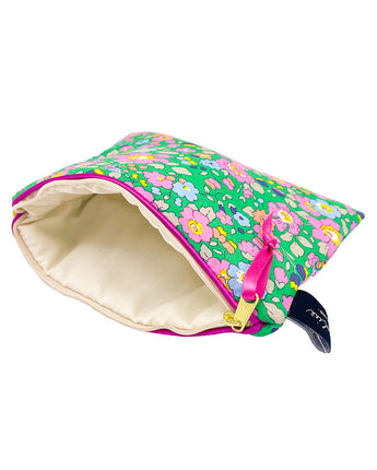 Liberty Travel Pouch Betsy Meadow