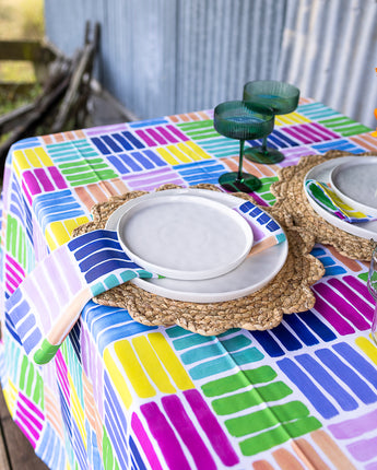 Bec Fing Designs Table Runner Lattice