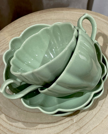 Pistachio Scallop Tea Cup & Saucer Set