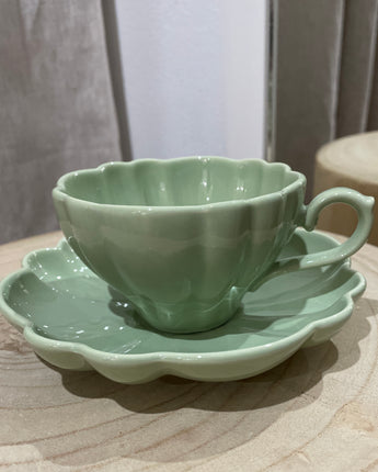 Pistachio Scallop Tea Cup & Saucer Set