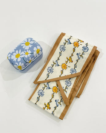Daisy Chain Twilly In A Tin