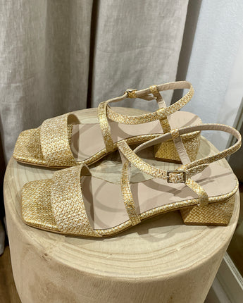 Fune Sandal