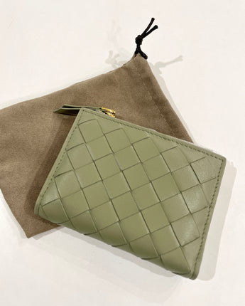 Olive Isla Weave Wallet