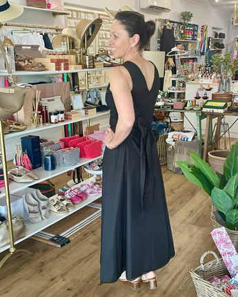Willa Tie Dress Black
