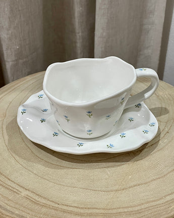 Blue Daisy Cup & Saucer Set