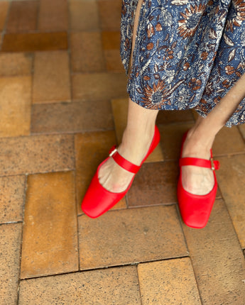 Fredia Flats Pimiento