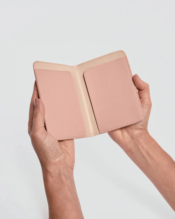 Passport Holder Blush/Sand